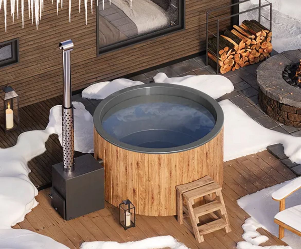 Round Hot Tub